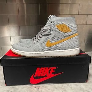 Jordan 1 Retro High Flyknit Wolf Grey 9/10